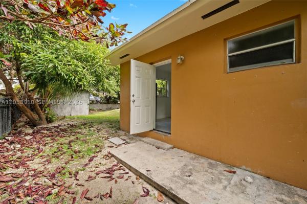 1429 NE 118th Ter, Unincorporated Dade County, Florida 33161, image 3