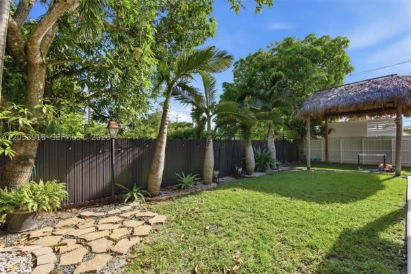 14640 SW 176th Ter, Unincorporated Dade County, Florida 33177, image 2