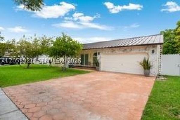 15431 SW 177th Ter, Unincorporated Dade County, Florida 33187, image 3