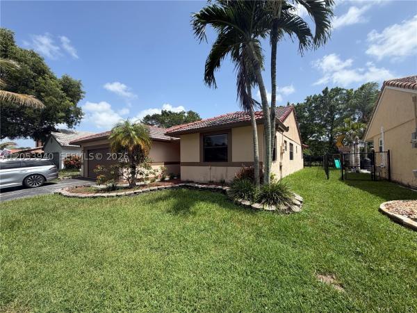 Waverly Hundred, 15600 Gauntlet Hall Mnr, Davie, Florida 33331, image 2