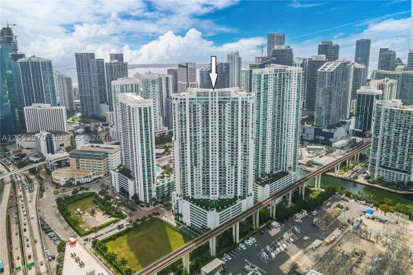 The Ivy At Riverfront, 90 SW 3rd St #4403, Miami, Florida 33130, image 2