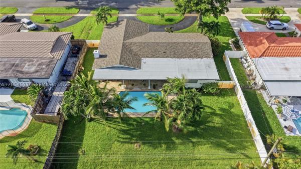 Plantation Park Lakesites, 5580 SW 7th St, Plantation, Florida 33317, image 3
