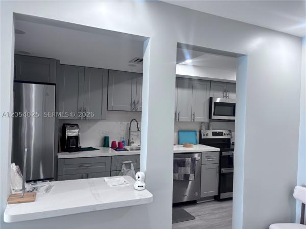 Del Prado, 18061 Biscayne Blvd #1202-2, Aventura, Florida 33160, image 1