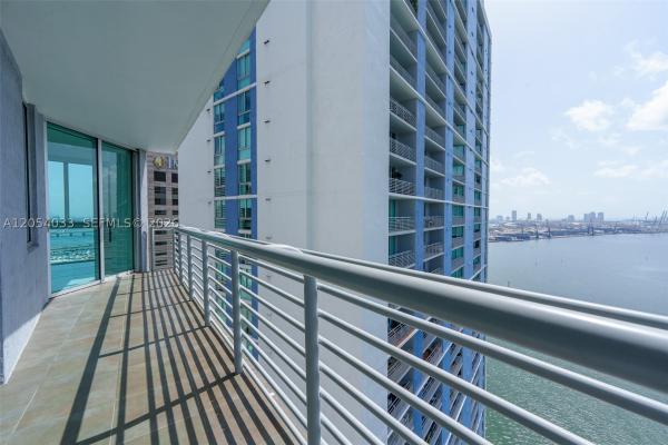 One Miami West, 325 S Biscayne Blvd #3326, Miami, Florida 33131, image 3