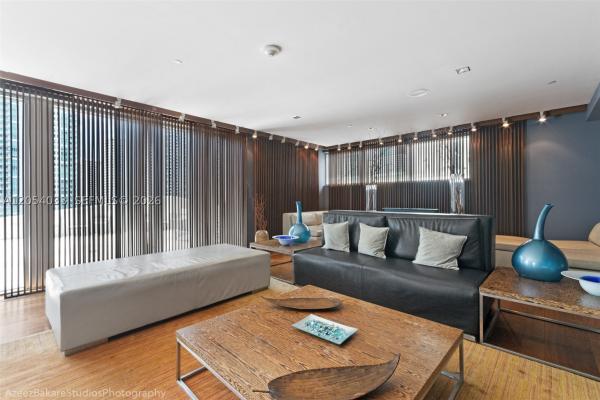 One Miami West, 325 S Biscayne Blvd #3326, Miami, Florida 33131, image 1