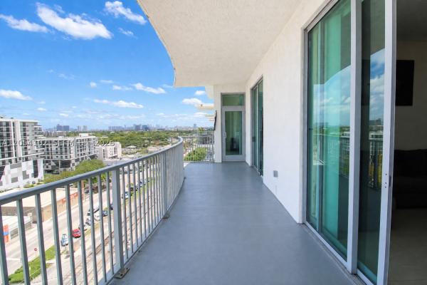 Hollywood Station, 140 S Dixie Hwy #1019, Hollywood, Florida 33020, image 2