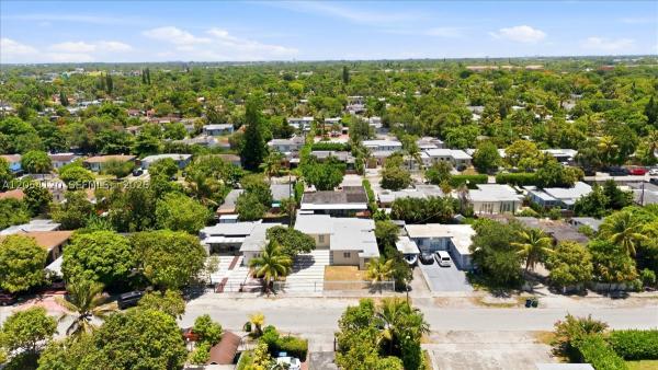 323 NW 104th Ter, Unincorporated Dade County, Florida 33150, image 3
