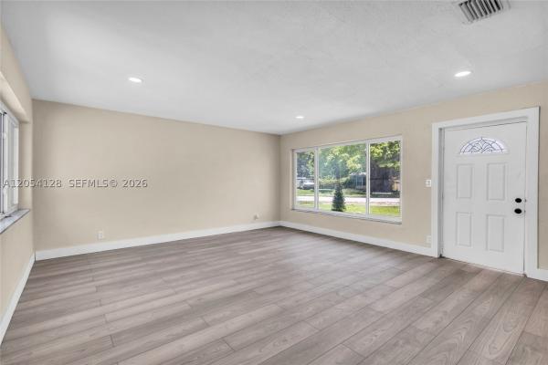 Lauderdale Villas, 1218 NW 15th St, Fort Lauderdale, Florida 33311, image 2