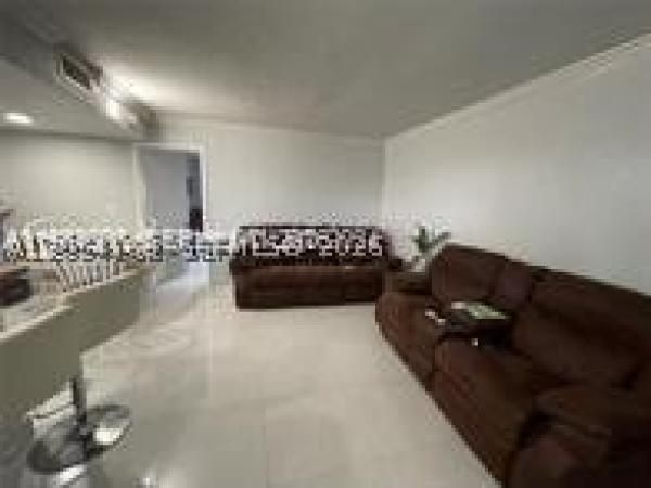 3901 SW 112th Ave #28, Unincorporated Dade County, Florida 33165, image 2
