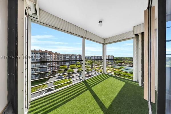 The Cypress, 1200 Saint Charles Pl #712, Pembroke Pines, Florida 33026, image 2