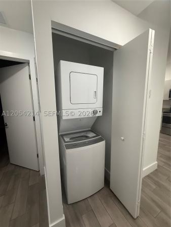 Los Molinos, 486 E 30th St #101, Hialeah, Florida 33013, image 2