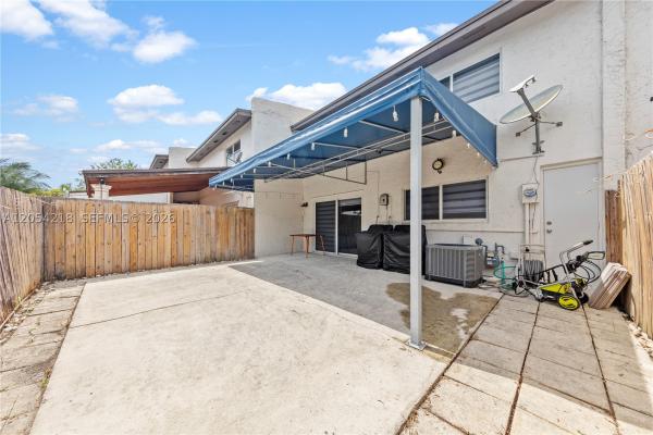 11336 SW 69th Ter, Unincorporated Dade County, Florida 33173, image 1