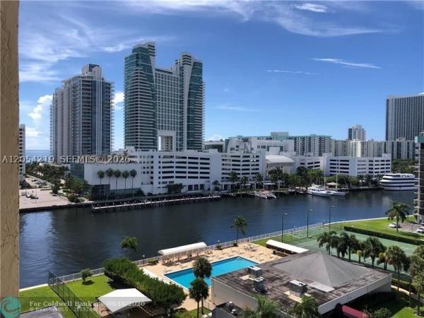Towers Of Oceanview South, 600 Parkview Dr #818, Hallandale Beach, Florida 33009, image 2