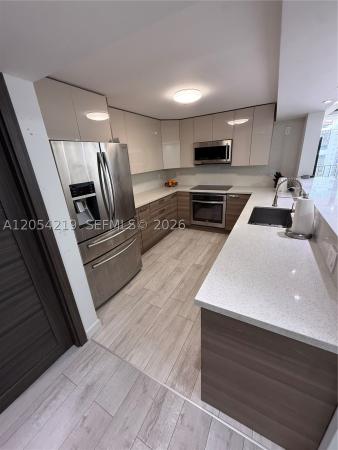 Towers Of Oceanview South, 600 Parkview Dr #818, Hallandale Beach, Florida 33009, image 1