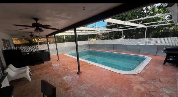 Sunrise Golf Village, 8760 NW 21st St, Sunrise, Florida 33322, image 3