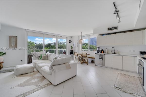 Baltus House, 4250 Biscayne Blvd #301, Miami, Florida 33137, image 2