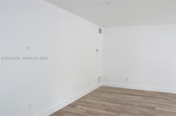 Edgewater Of Coral Gables, 35 Edgewater Dr #104, Coral Gables, Florida 33133, image 2