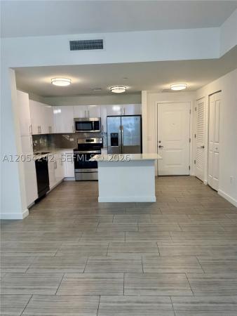 Circ Residences At Hollywood Circle, 1776 Polk St #705, Hollywood, Florida 33020, image 2