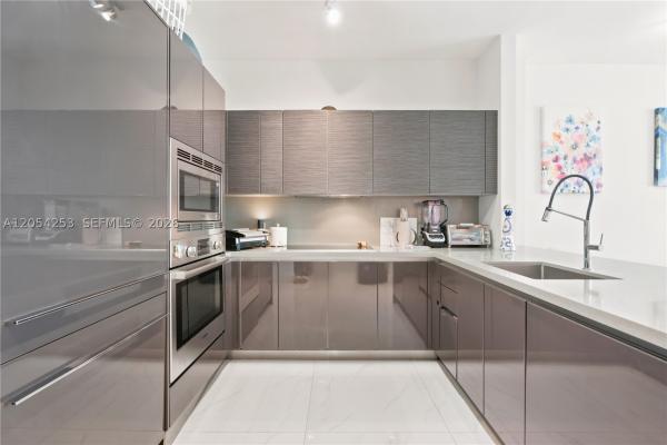 The Bond On Brickell, 1080 Brickell Ave #1607, Miami, Florida 33131, image 3