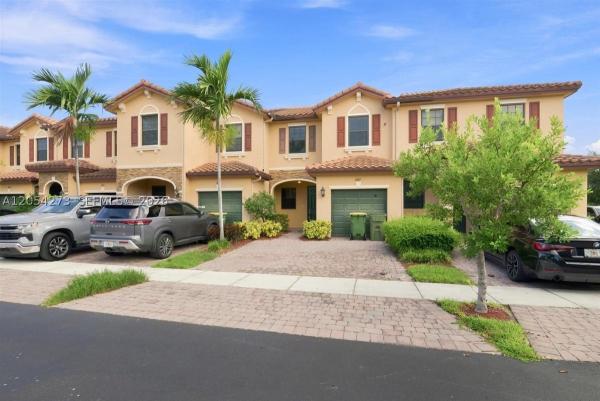 Chateau At The Vineyards, 3787 SE 2nd St, Homestead, Florida 33033, image 2