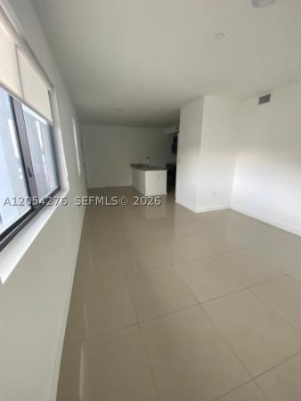Los Molinos, 423 E 27th St #201, Hialeah, Florida 33013, image 1