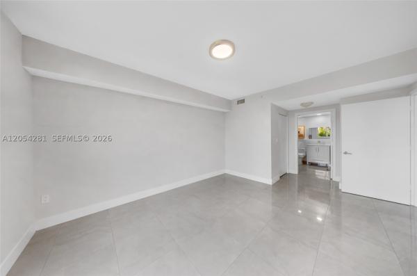 Venture At Aventura West, 2775 NE 187th St #318, Aventura, Florida 33180, image 1