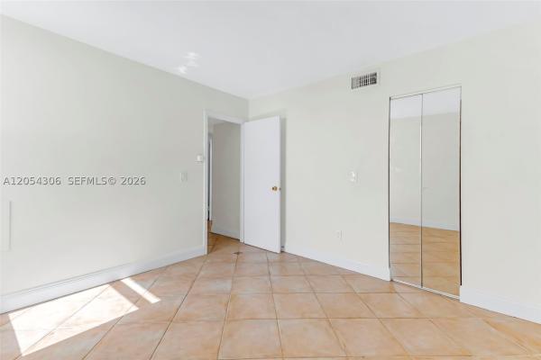 Vecino Del Mar, 2350 NE 135th St #1510, North Miami, Florida 33181, image 3