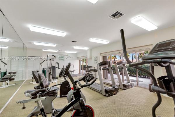 Oceanfront Plaza, 2625 Collins Ave #1609, Miami Beach, Florida 33140, image 1