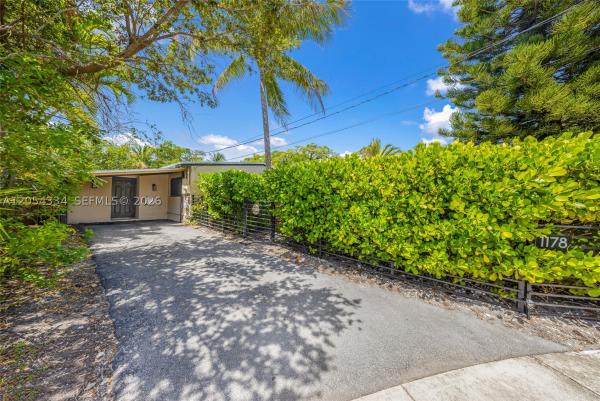 Hollywood Lakes, 1178 Garfield St, Hollywood, Florida 33019, image 3