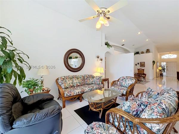 The Grove At Boynton Beach, 9786 Lemonwood Ct, Boynton Beach, Florida 33437, image 2