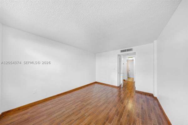 Stratford House, 2841 NE 163rd St #215, North Miami Beach, Florida 33160, image 2