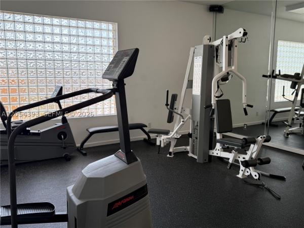 Sheridan East, 1341 SE 3rd Ave #404, Dania Beach, Florida 33004, image 2