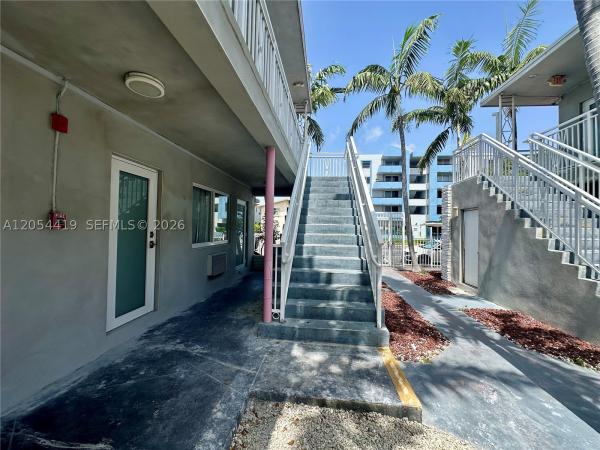 Mimo On The Beach, 7435 Harding Ave #101, Miami Beach, Florida 33141, image 2