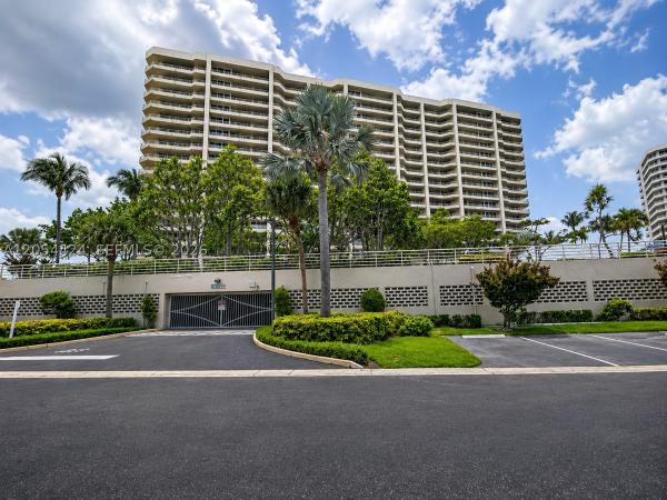 Sea Ranch Club Of Boca, 4101 N Ocean Blvd #205, Boca Raton, Florida 33431, image 2