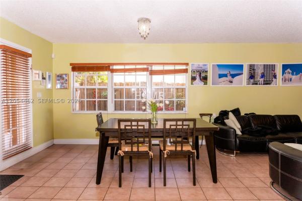 7081 SW 158th Ct, Unincorporated Dade County, Florida 33193, image 2