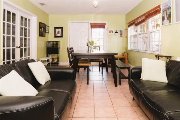7081 SW 158th Ct, Unincorporated Dade County, Florida 33193, image 3