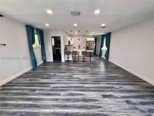 Comfort Gardens, 1158 NW 34th Ave, Miami, Florida 33125, image 2