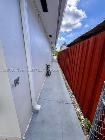 Comfort Gardens, 1158 NW 34th Ave, Miami, Florida 33125, image 3