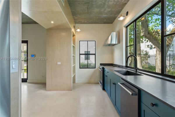 Frow Homestead, 3603 Thomas Ave, Miami, Florida 33133, image 1