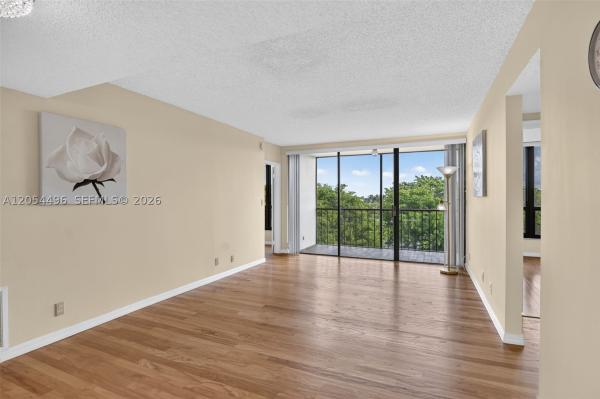 Wellesley Park, 5951 Wellesley Park Dr #508, Boca Raton, Florida 33433, image 2