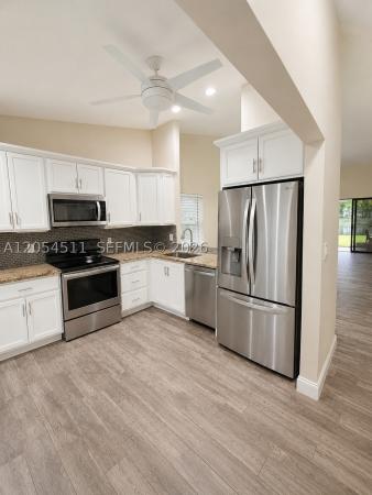Karanda Village 4, 3899 N Carambola Cir N #29126, Coconut Creek, Florida 33066, image 3