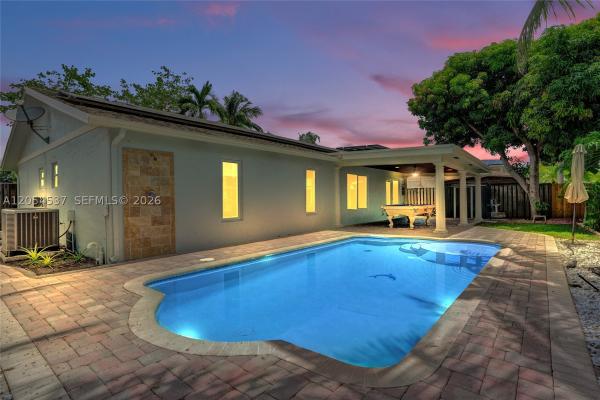 Gates Of Hillsboro, 3946 NW 1st Dr, Deerfield Beach, Florida 33442, image 2