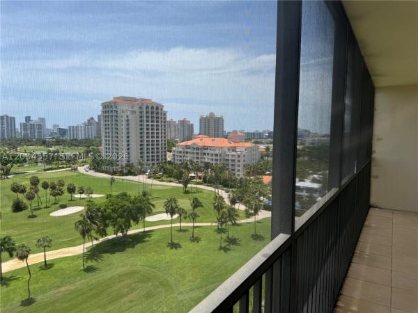 Coronado Tower 1, 20335 W Country Club Dr #1206, Aventura, Florida 33180, image 2