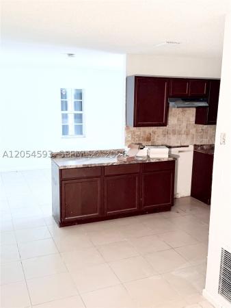 Canal Pointe, 1561 NW 7th Ter, Pompano Beach, Florida 33060, image 1