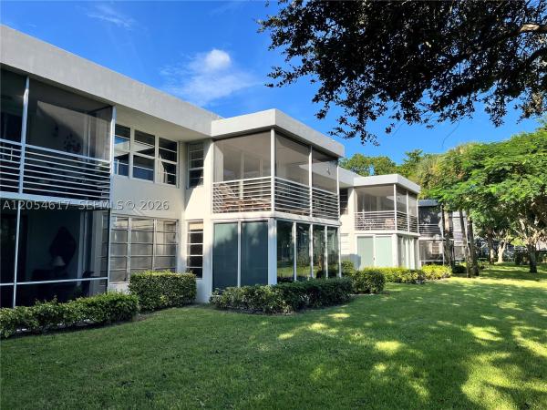 Oaks Terrace At Palm-Aire, 4280 Oaks Ter #203, Pompano Beach, Florida 33069, image 1