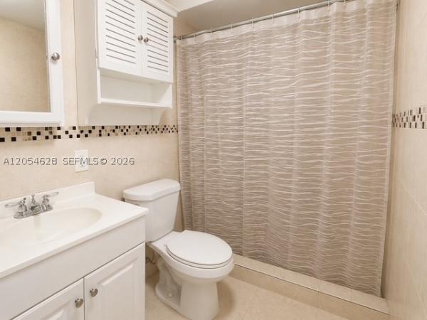Springs Towers, 680 Miller Dr #W-405, Miami Springs, Florida 33166, image 2