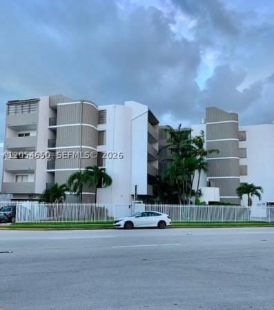 Normandy Place, 2000 Biarritz Dr #407, Miami Beach, Florida 33141, image 2