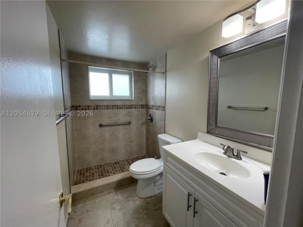 7700 Camino Real #D-307, Unincorporated Dade County, Florida 33143, image 1