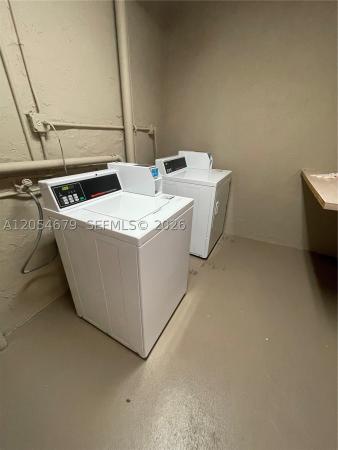 7700 Camino Real #D-307, Unincorporated Dade County, Florida 33143, image 2