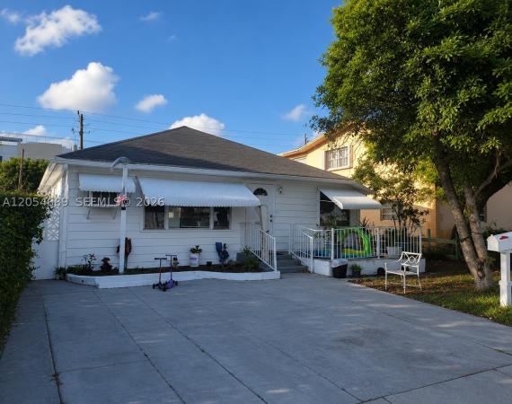 Hollywood Lakes, 1711 Jackson St, Hollywood, Florida 33020, image 1
